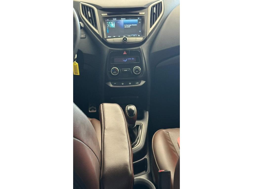 HYUNDAI HB 20 Hatch X - Foto
