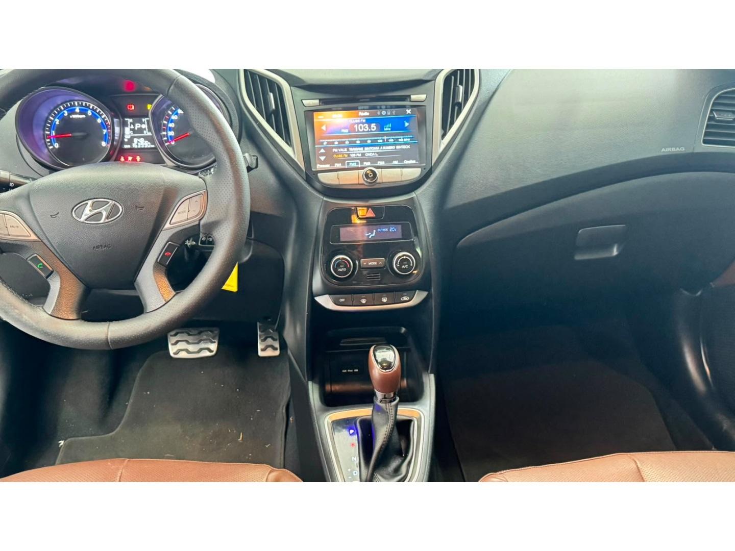 HYUNDAI HB 20 Hatch X - Foto