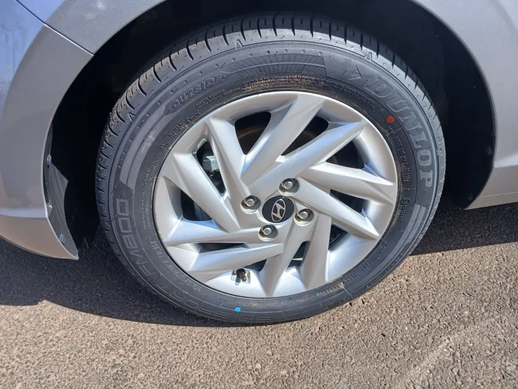 HYUNDAI HB 20 Hatch - Foto