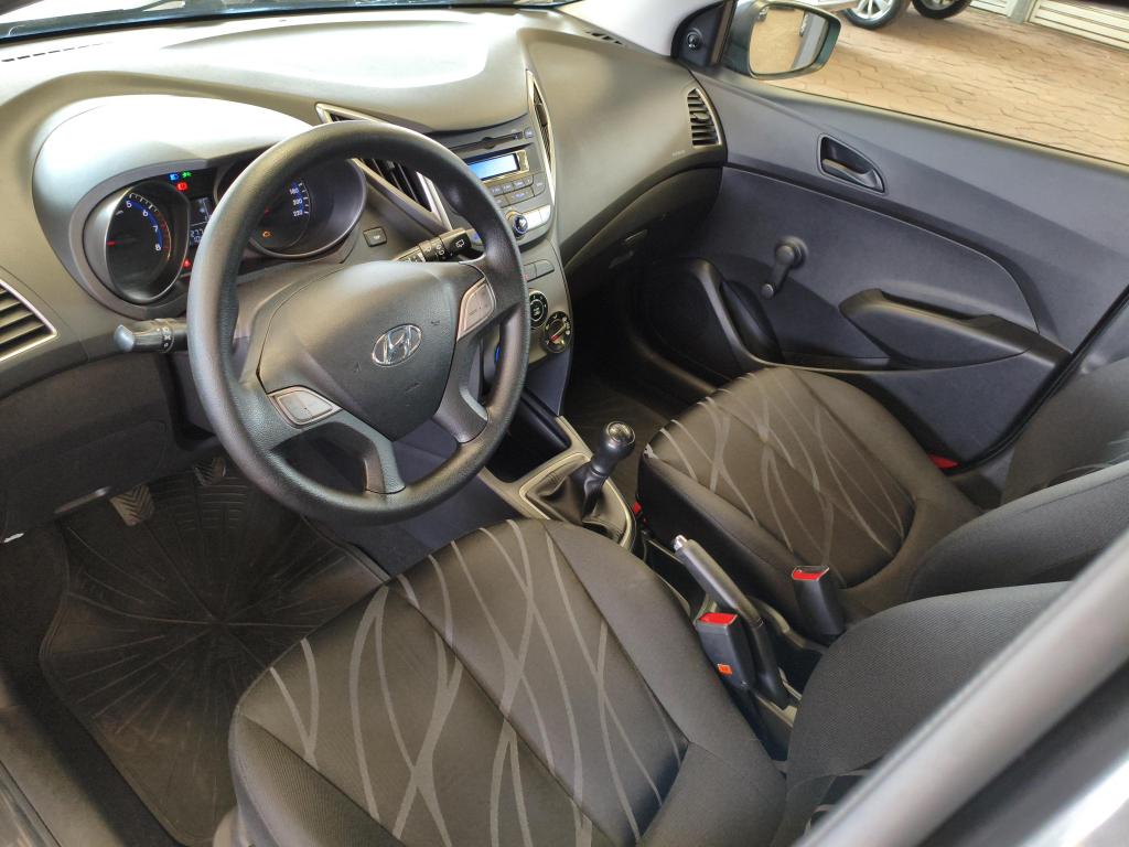 HYUNDAI HB 20 Hatch - Foto