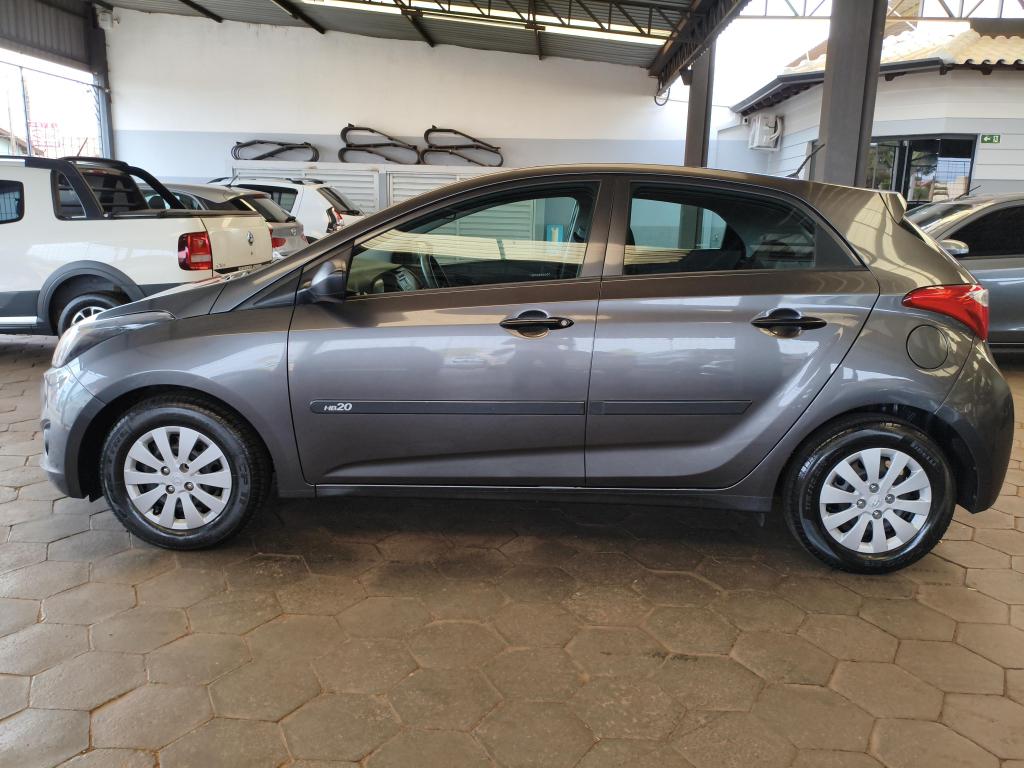HYUNDAI HB 20 Hatch - Foto