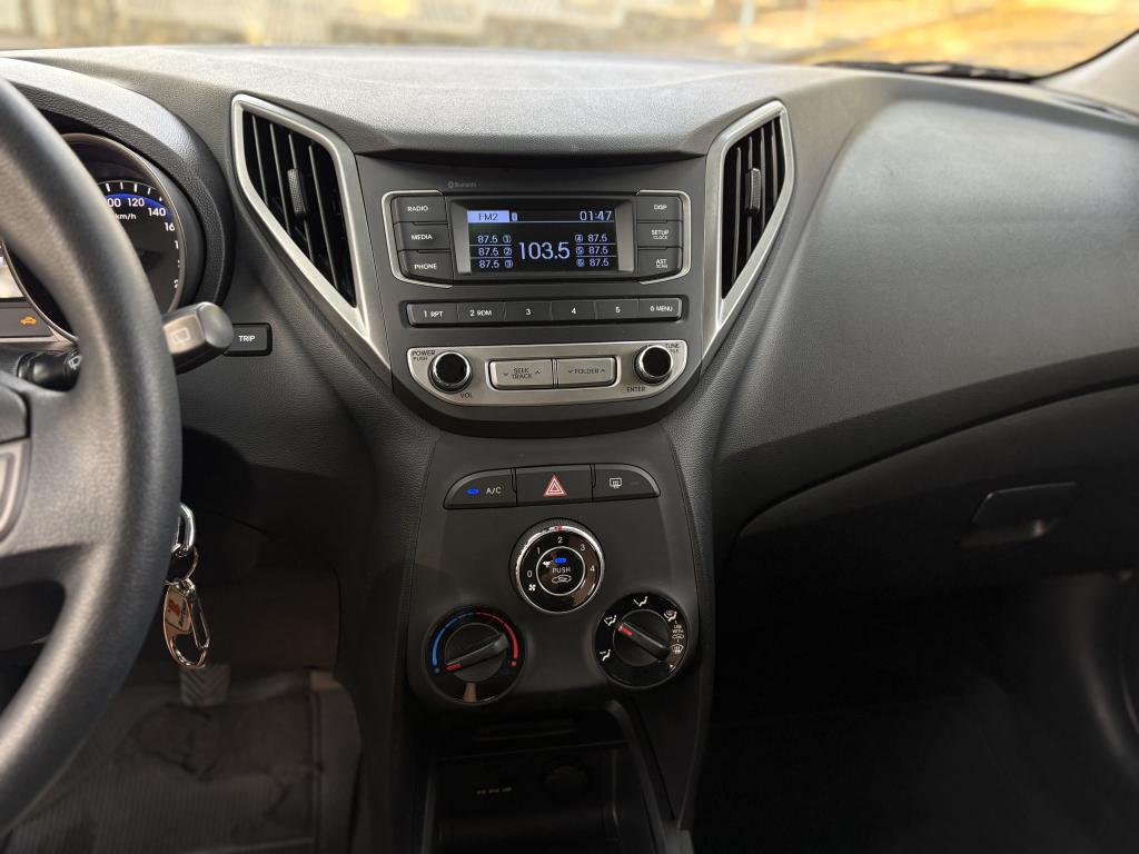 HYUNDAI HB 20 Hatch - Foto