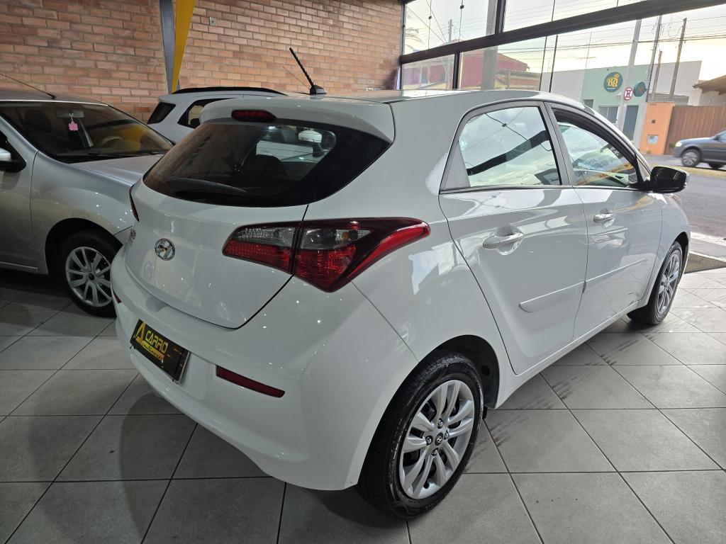 HYUNDAI HB 20 Hatch - Foto