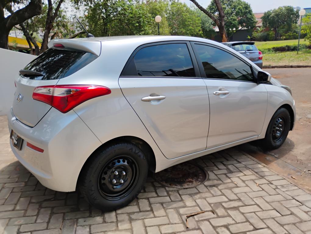 HYUNDAI HB 20 Hatch - Foto