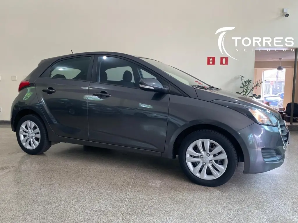 HYUNDAI HB 20 Hatch - Foto