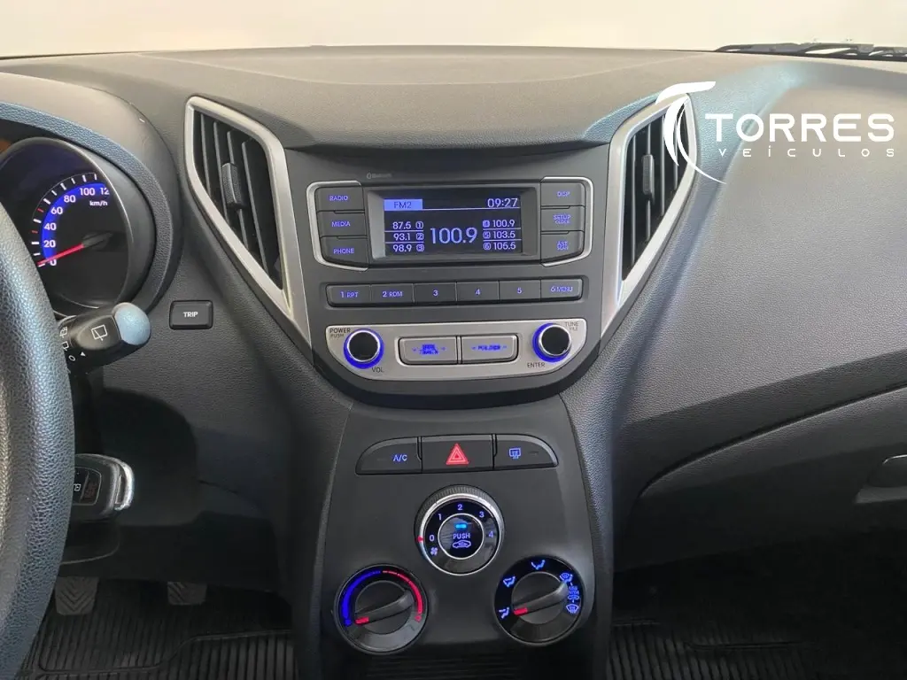 HYUNDAI HB 20 Hatch - Foto