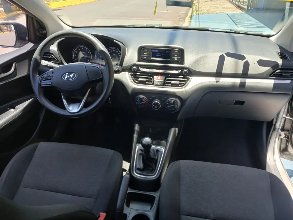 HYUNDAI HB 20 Hatch - Foto