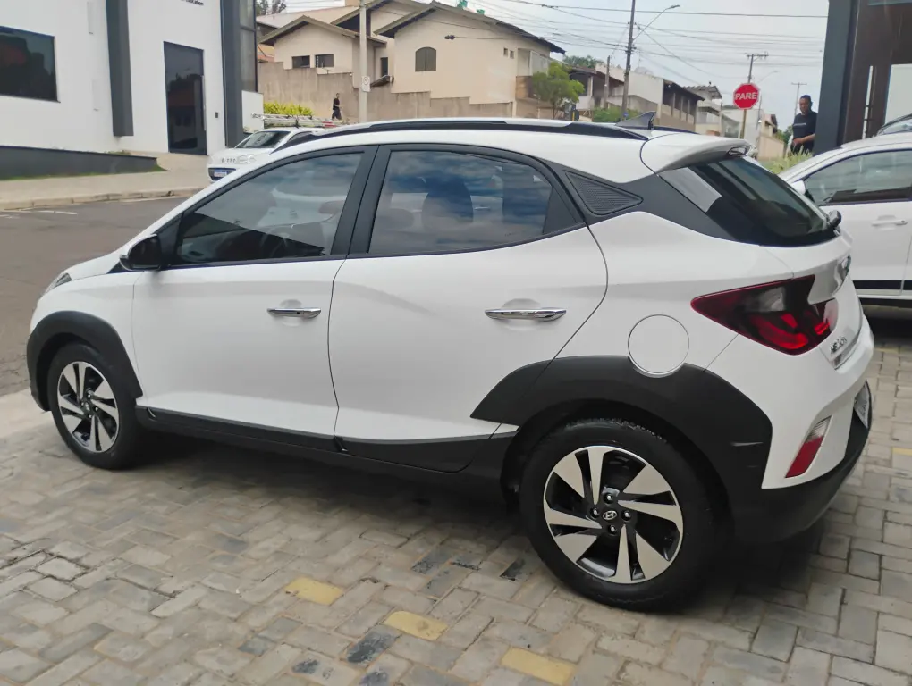 HYUNDAI HB 20 Hatch X - Foto