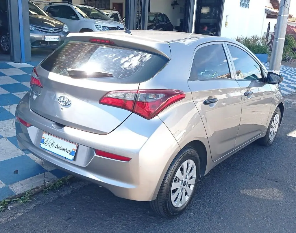 HYUNDAI HB 20 Hatch - Foto