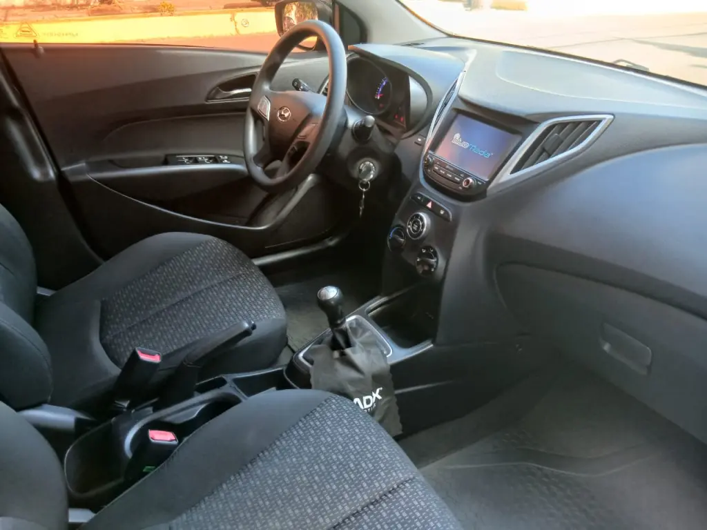 HYUNDAI HB 20 Hatch - Foto