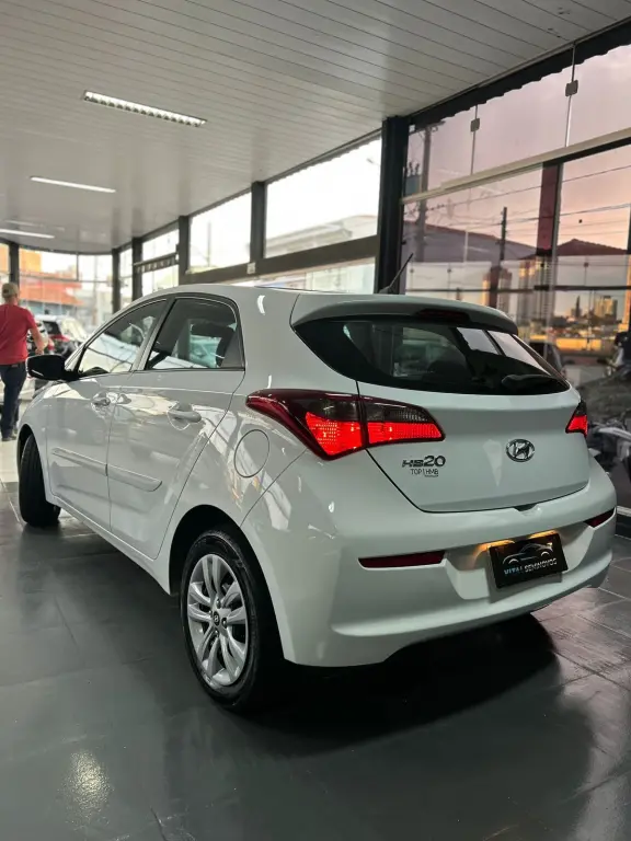 HYUNDAI HB 20 Hatch - Foto
