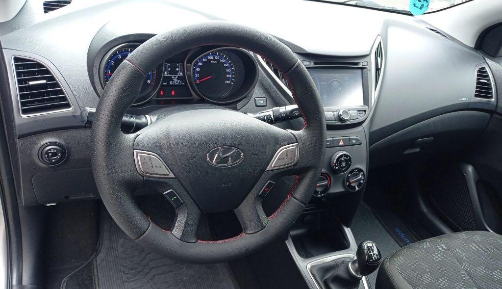 HYUNDAI HB 20 Hatch - Foto