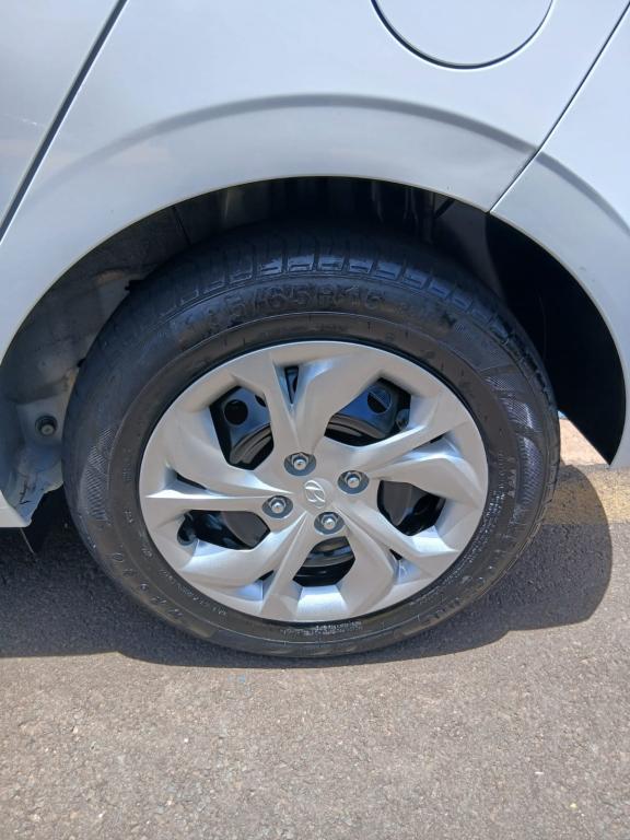 HYUNDAI HB 20 Hatch - Foto