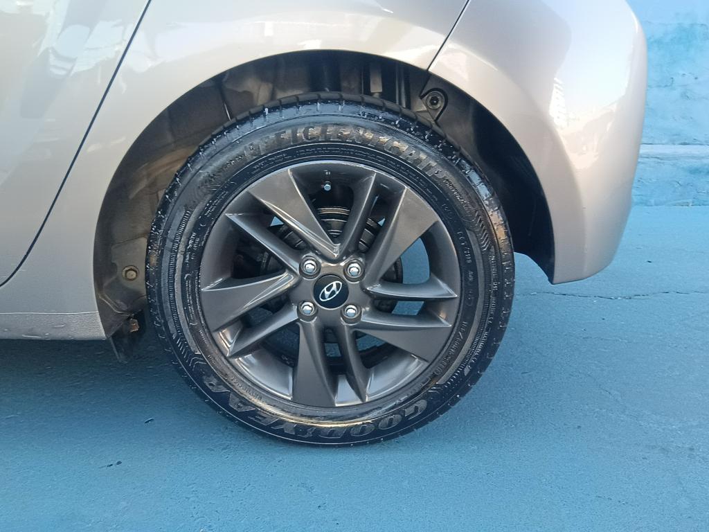 HYUNDAI HB 20 Hatch - Foto