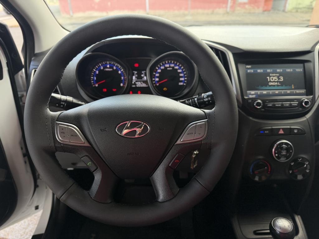 HYUNDAI HB 20 Hatch - Foto