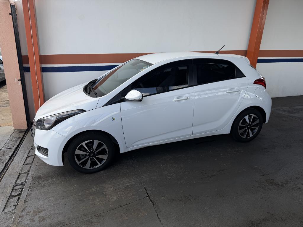 HYUNDAI HB 20 Hatch - Foto