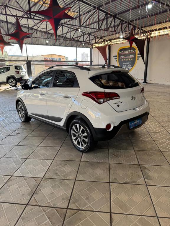 HYUNDAI HB 20 Hatch X - Foto