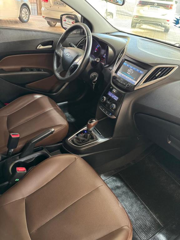 HYUNDAI HB 20 Hatch X - Foto