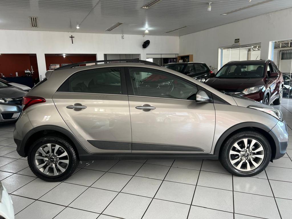 HYUNDAI HB 20 Hatch X - Foto