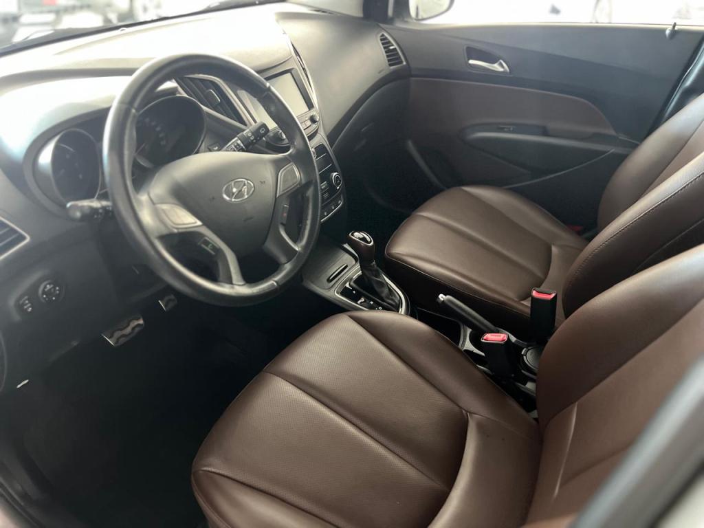 HYUNDAI HB 20 Hatch X - Foto