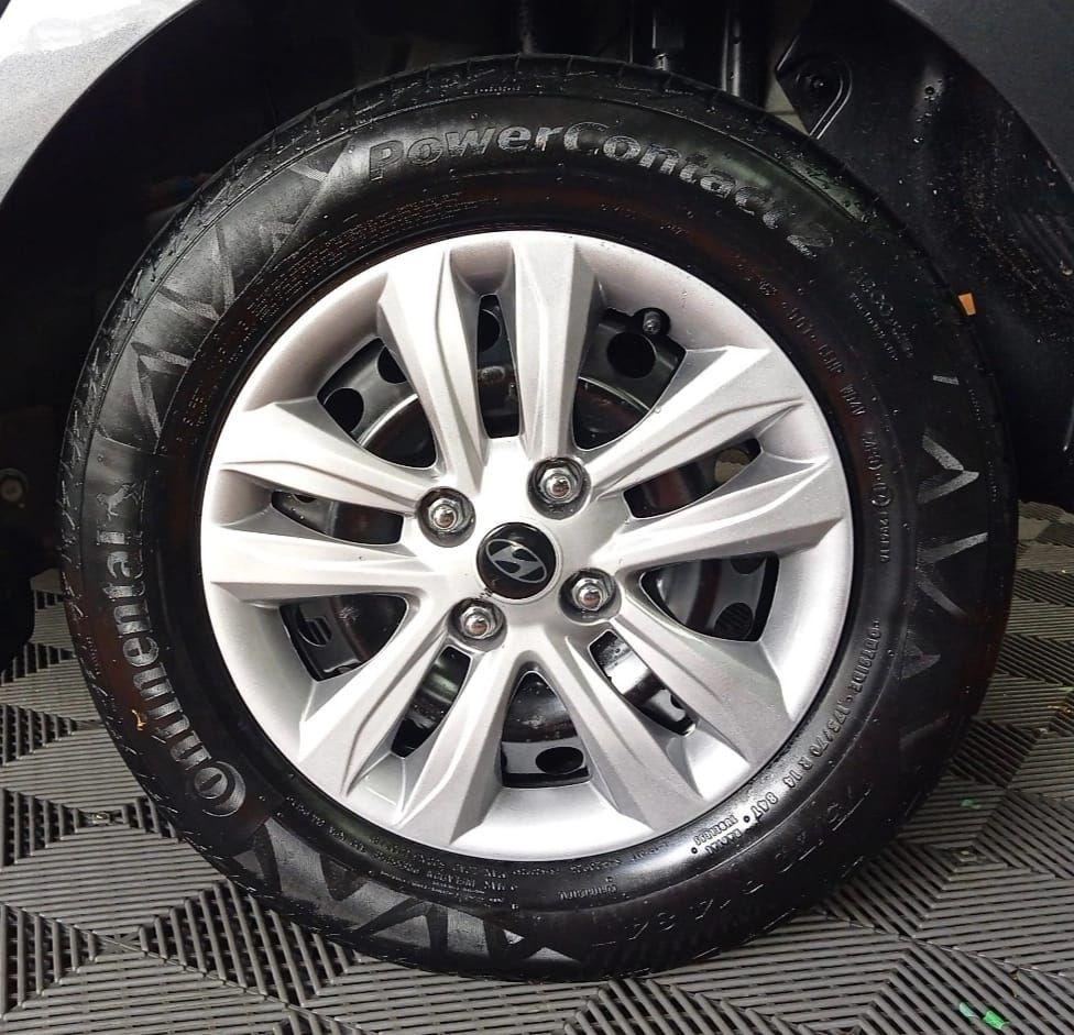 HYUNDAI HB 20 Hatch - Foto