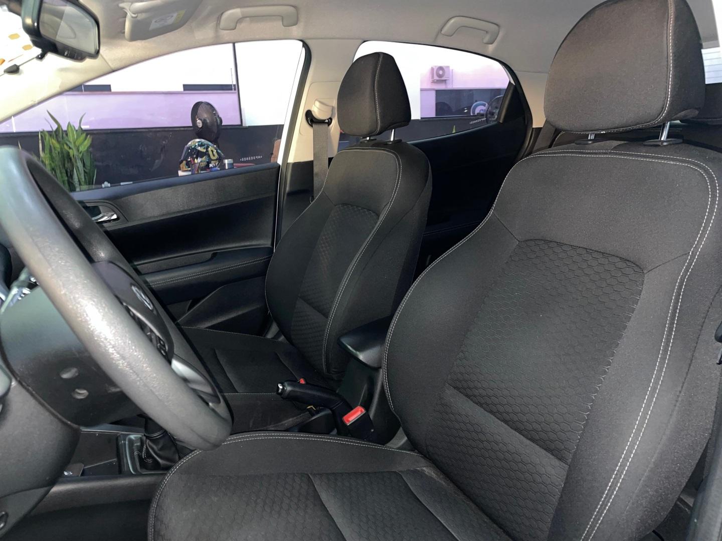 HYUNDAI HB 20 Hatch - Foto