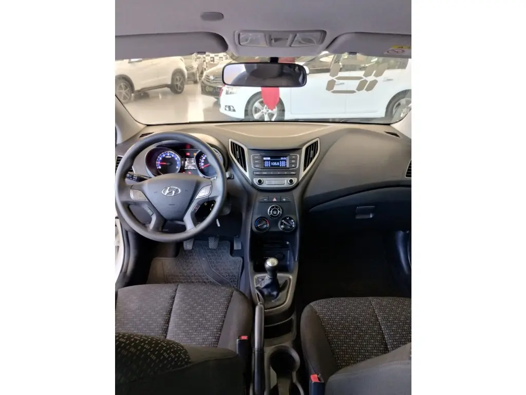 HYUNDAI HB 20 Hatch - Foto