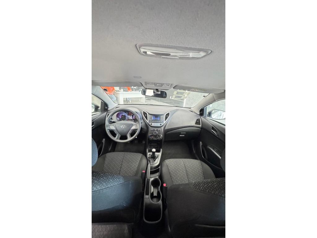 HYUNDAI HB 20 Hatch - Foto
