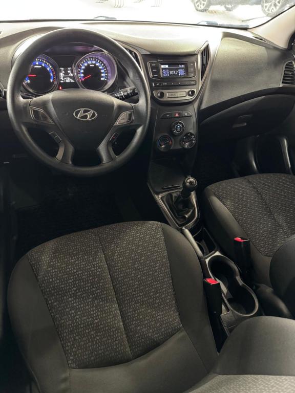 HYUNDAI HB 20 Hatch - Foto