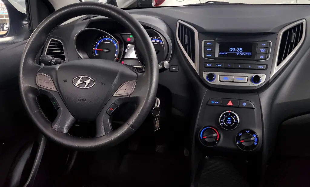 HYUNDAI HB 20 Hatch - Foto