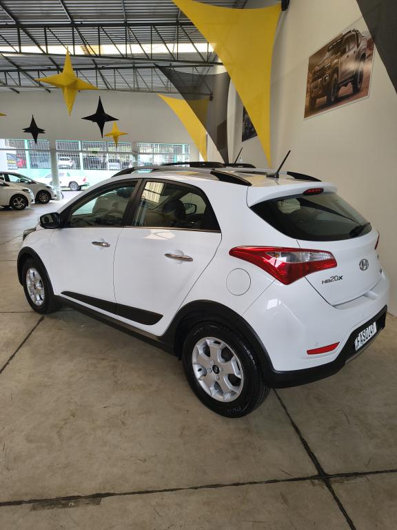 HYUNDAI HB 20 Hatch X - Foto