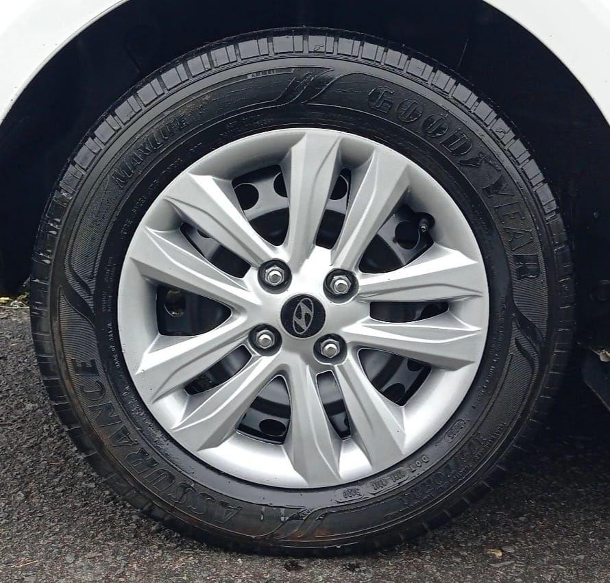 HYUNDAI HB 20 Hatch - Foto