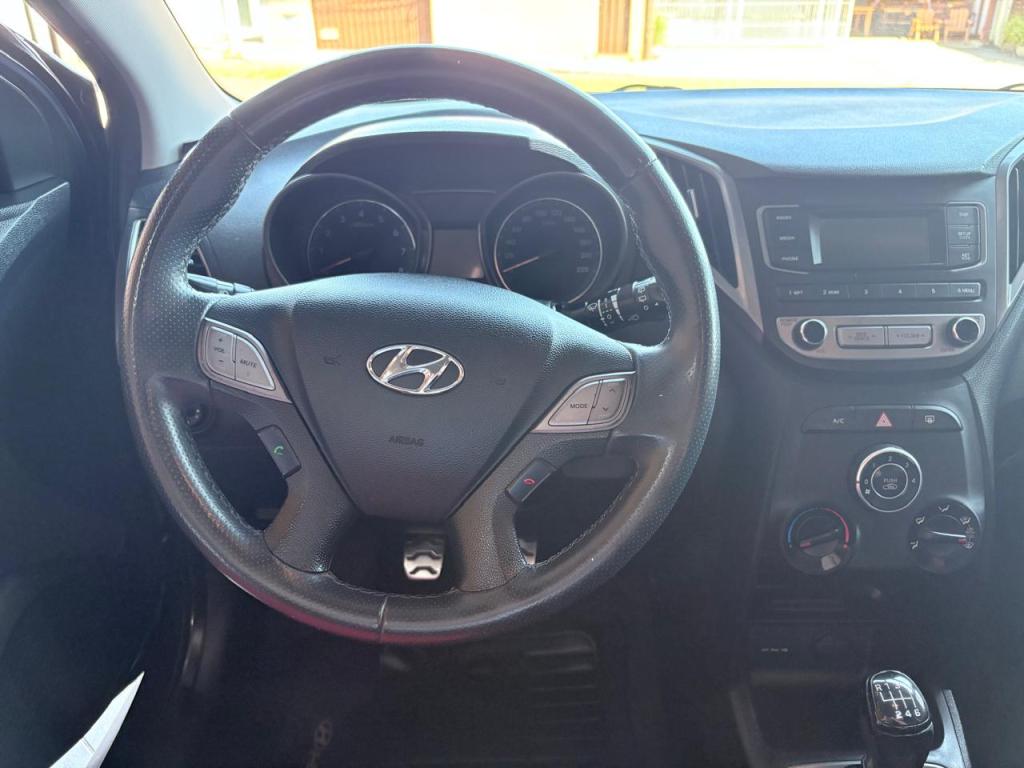HYUNDAI HB 20 Hatch X - Foto