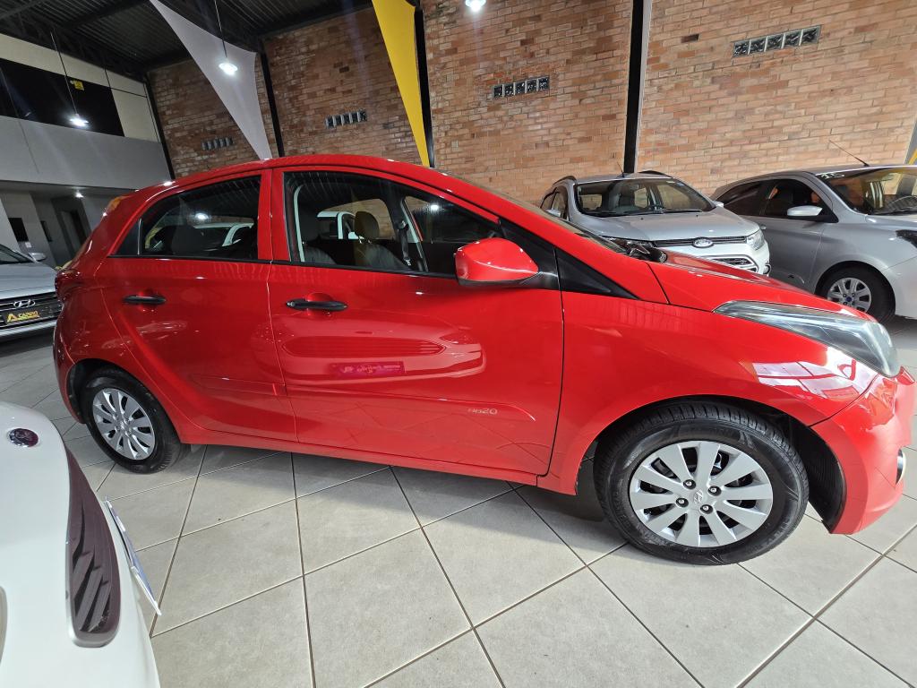 HYUNDAI HB 20 Hatch - Foto
