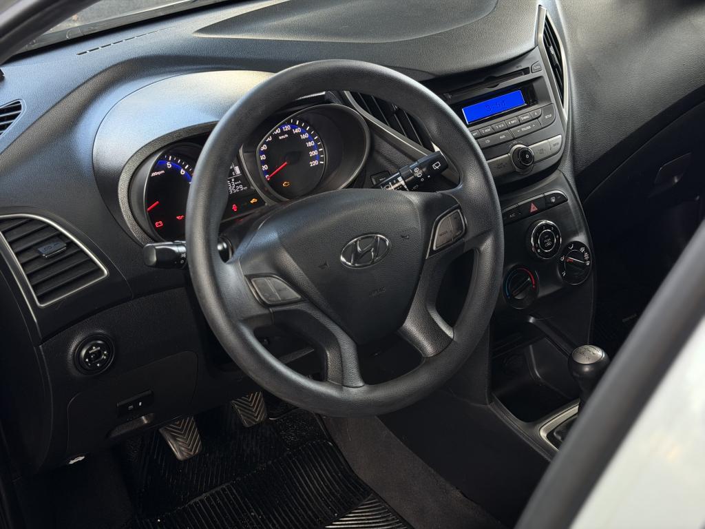 HYUNDAI HB 20 Hatch - Foto
