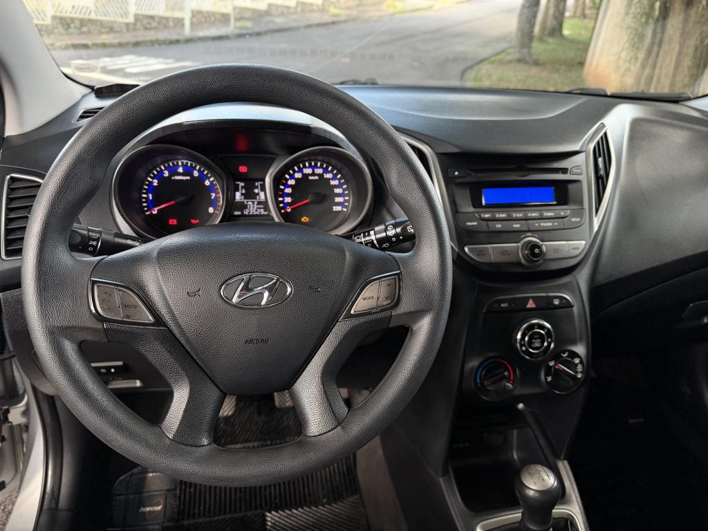 HYUNDAI HB 20 Hatch - Foto