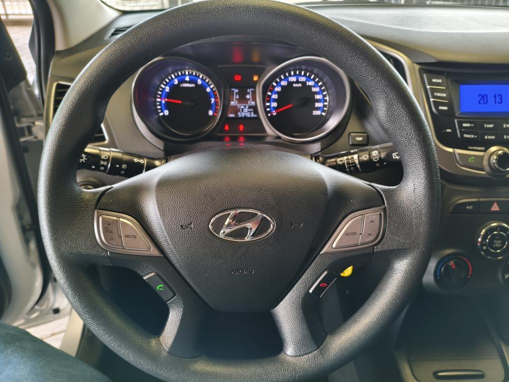 HYUNDAI HB 20 Hatch - Foto