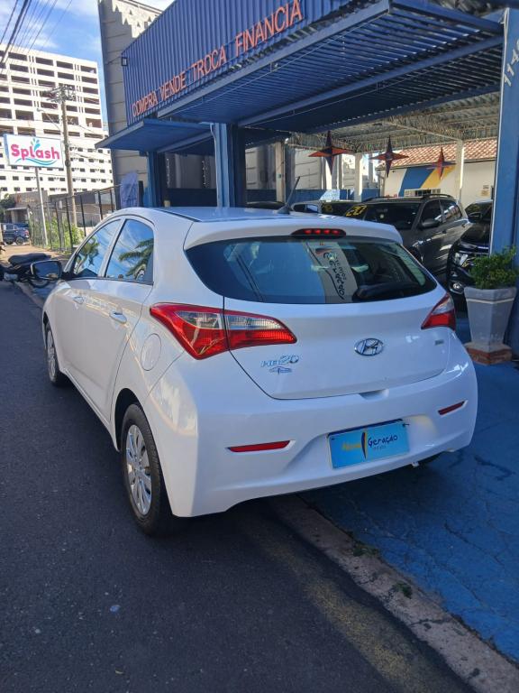 HYUNDAI HB 20 Hatch - Foto