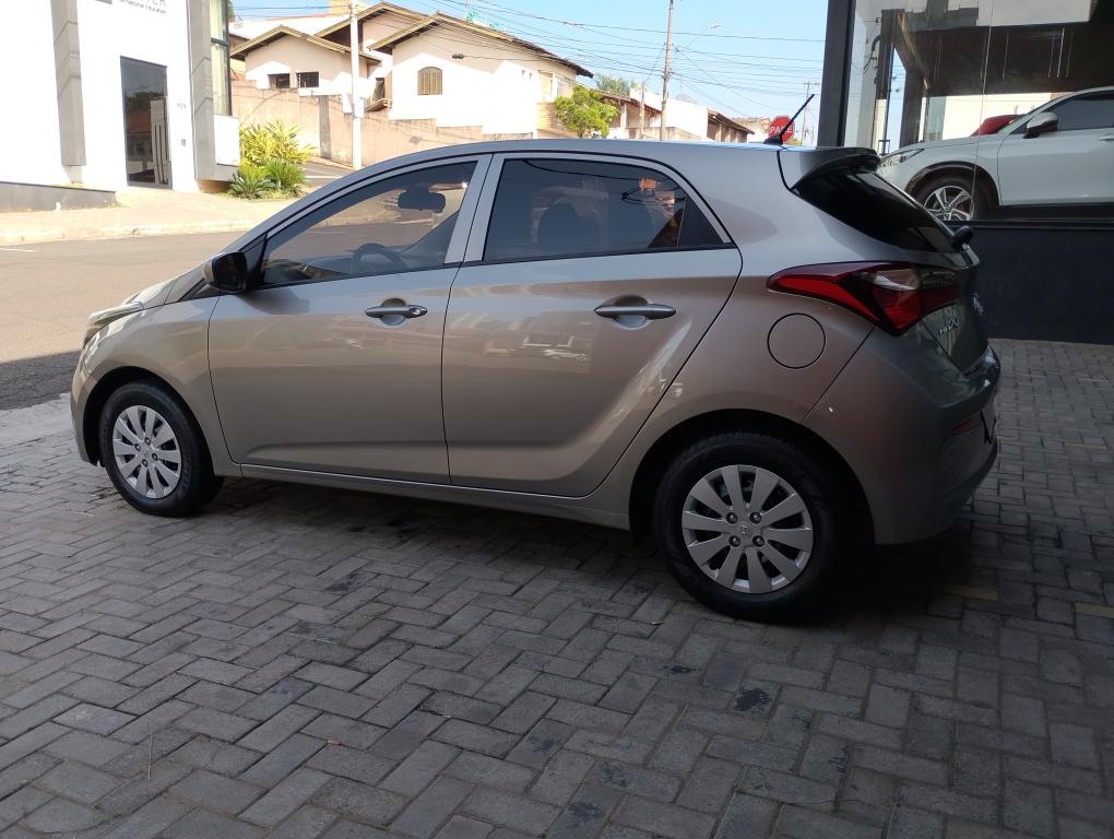 HYUNDAI HB 20 Hatch - Foto