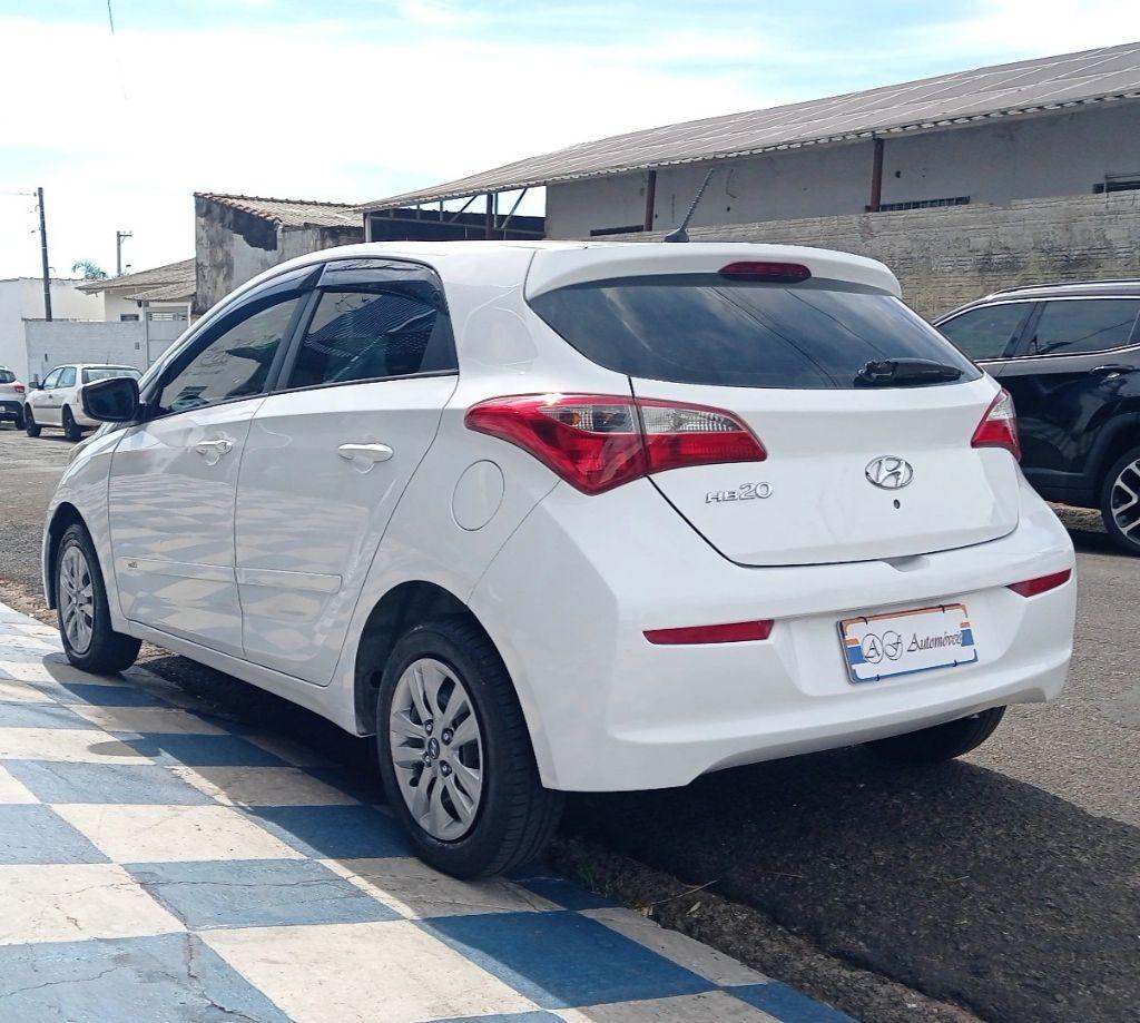 HYUNDAI HB 20 Hatch - Foto