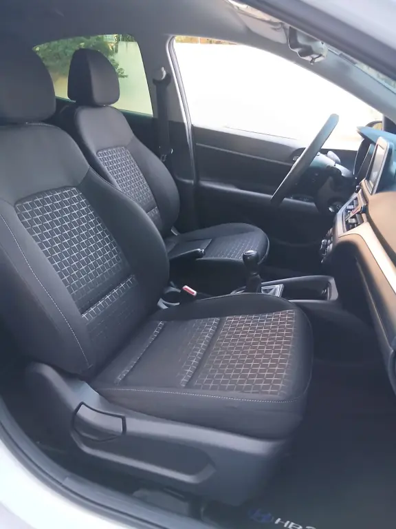 HYUNDAI HB 20 Hatch - Foto