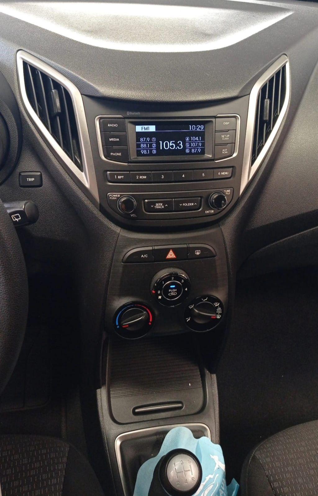 HYUNDAI HB 20 Hatch - Foto