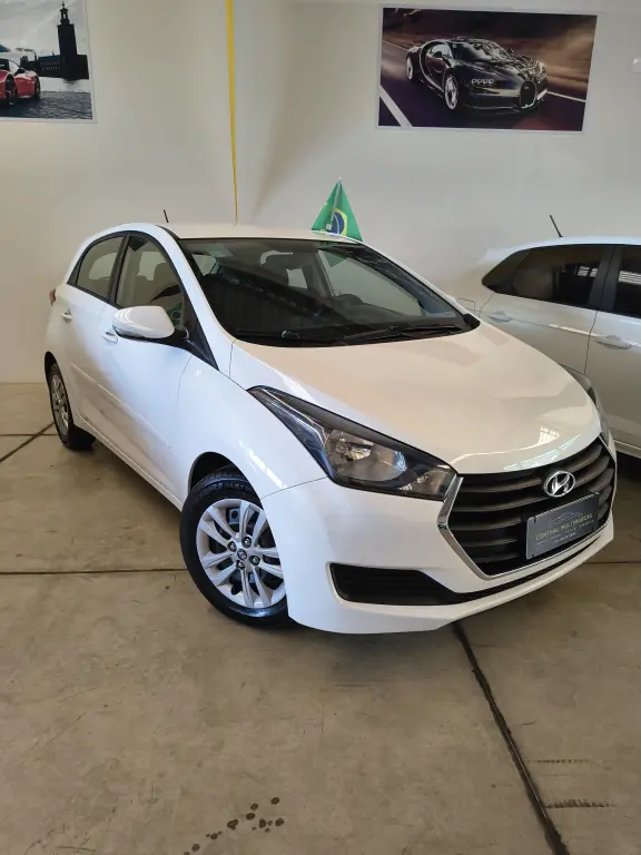 HYUNDAI HB 20 Hatch - Foto
