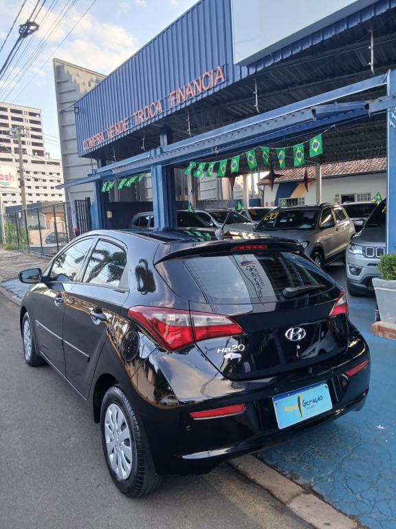 HYUNDAI HB 20 Hatch - Foto