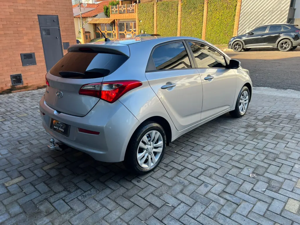HYUNDAI HB 20 Hatch - Foto