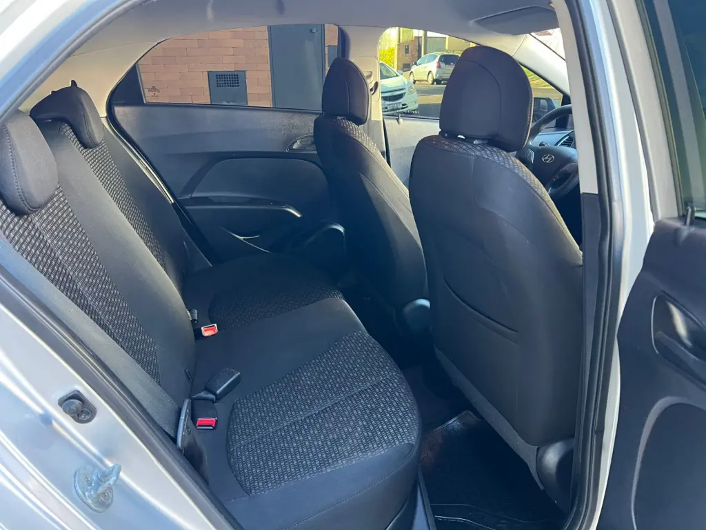 HYUNDAI HB 20 Hatch - Foto