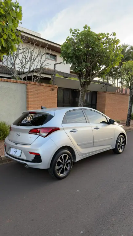 HYUNDAI HB 20 Hatch - Foto