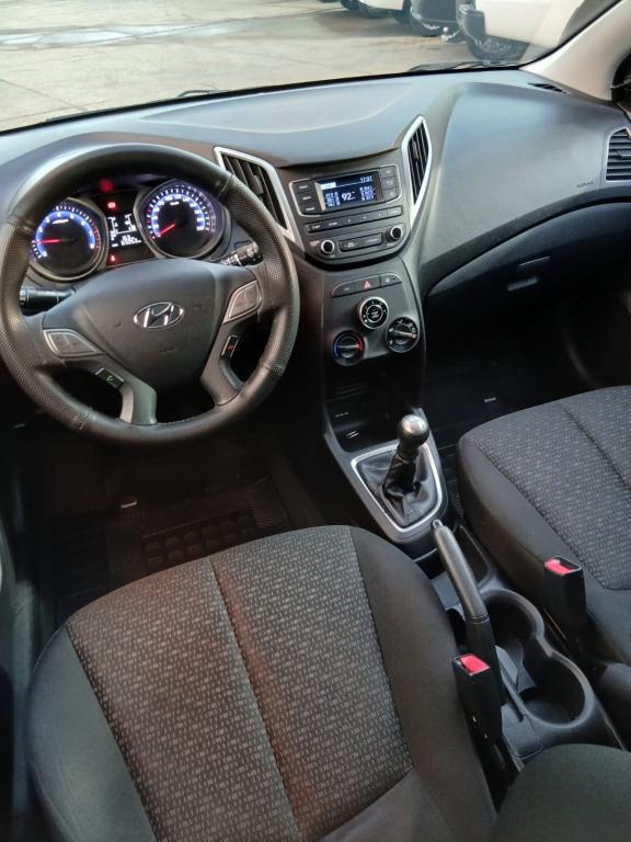 HYUNDAI HB 20 Hatch - Foto