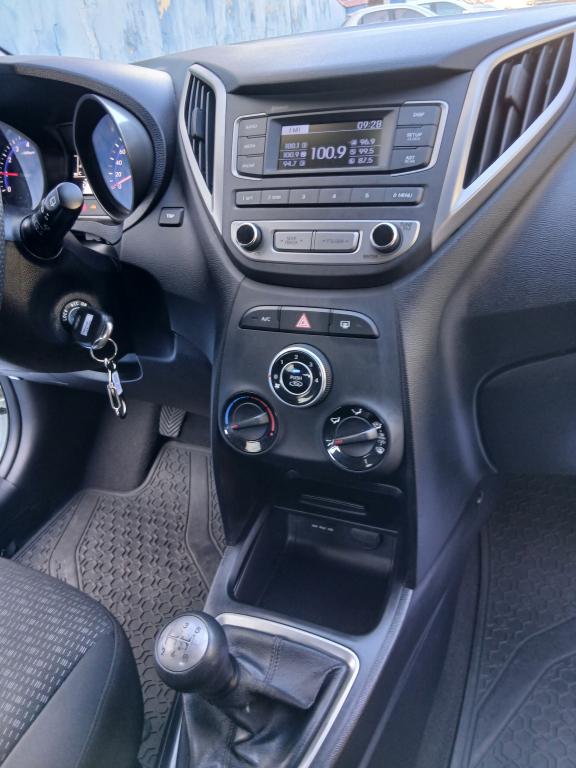 HYUNDAI HB 20 Hatch - Foto