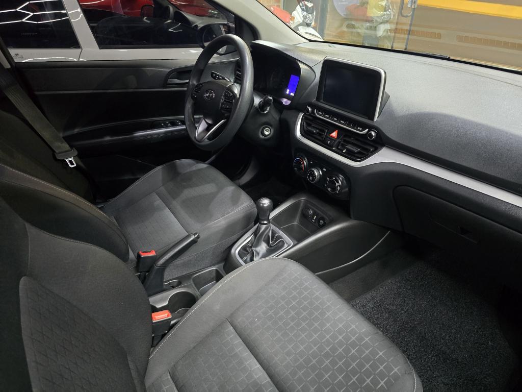 HYUNDAI HB 20 Hatch - Foto